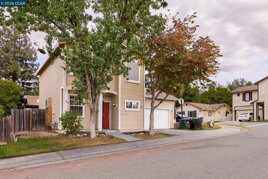 4233 Shandwick Dr, Antelope, CA 95843 - #2