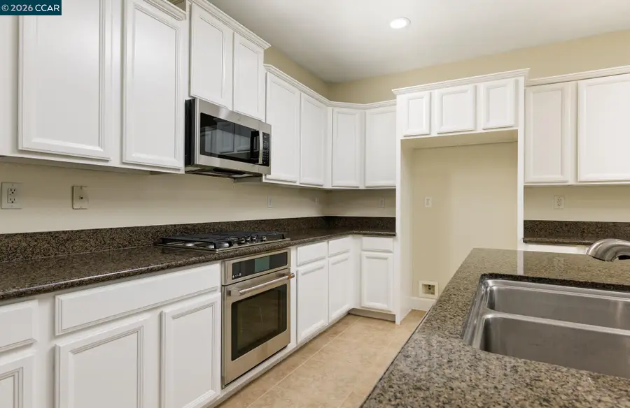 1310 Indian Runner Dr, Roseville, CA 95747 - #3