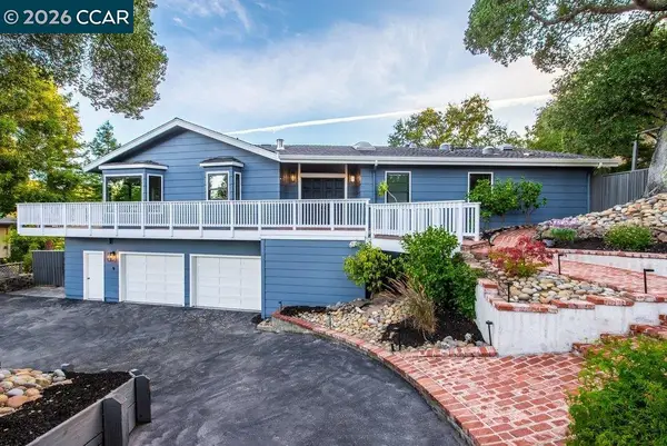 9 Valley Court, Orinda, CA 94563