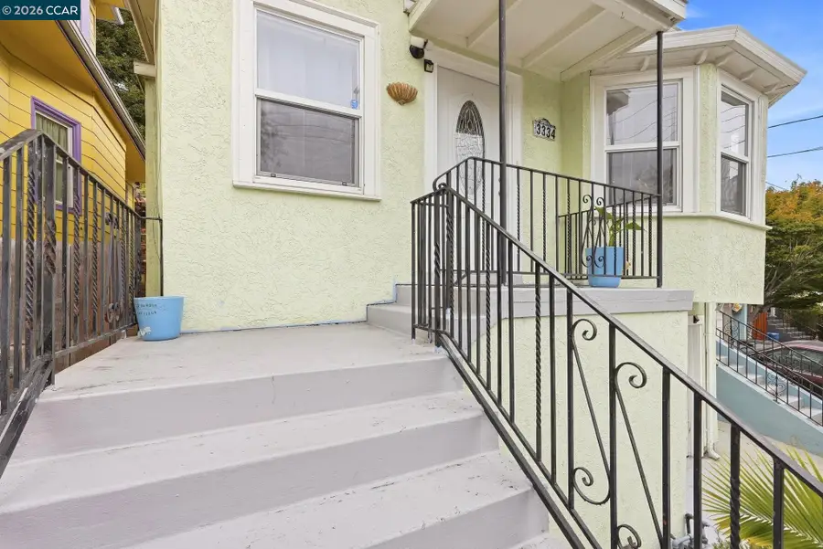 3334 Harrison St, Oakland, CA 94611 - #3