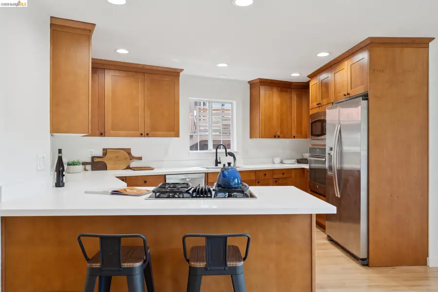 2170 Arrowhead Dr, Oakland, CA 94611 - #3