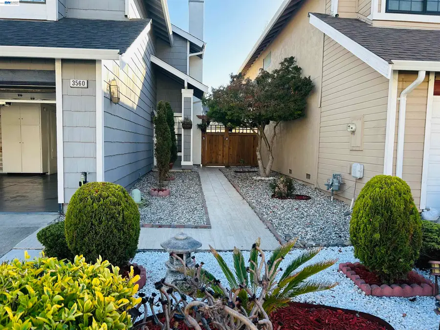 3560 Mcsherry Way, Alameda, CA 94502 - #3