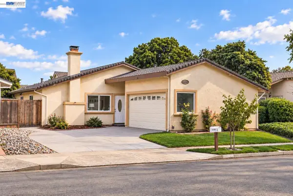 32536 Lake Barlee Ln, Fremont, CA 94555