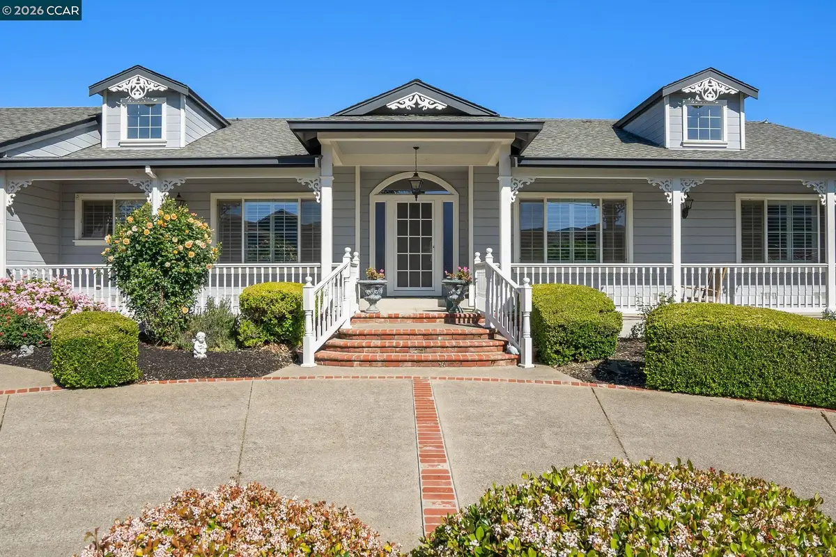 8106 Marsh Creek Rd, Clayton, CA 94517 - #1