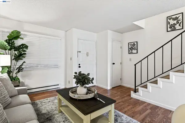 2205 San Antonio Ave #F, Alameda, CA 94501