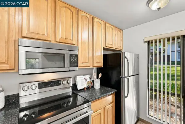 1478 Camino Peral #B, Moraga, CA 94556