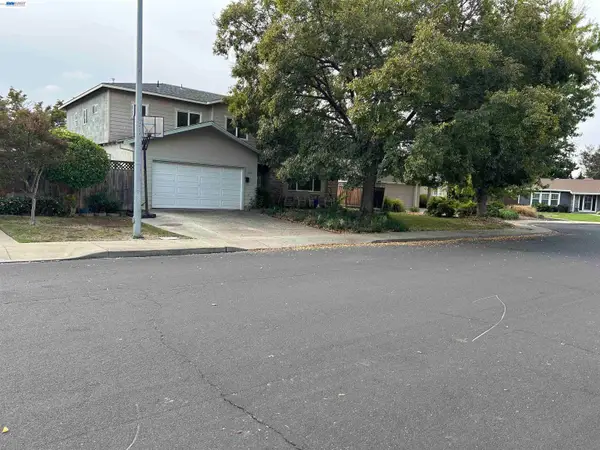 649 Jade Pl, Livermore, CA 94550