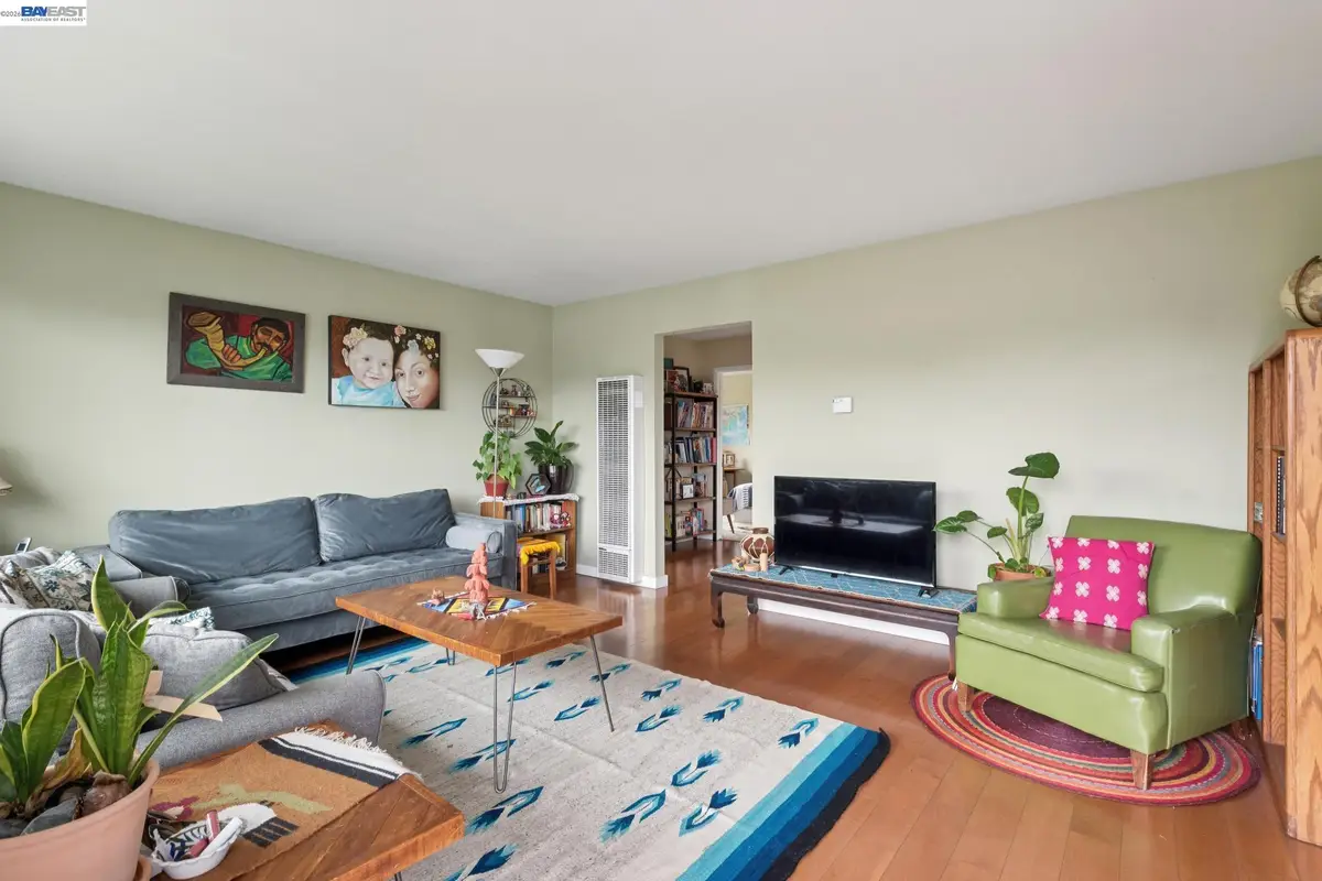 3054 Bona St #D, Oakland, CA 94601 - #1