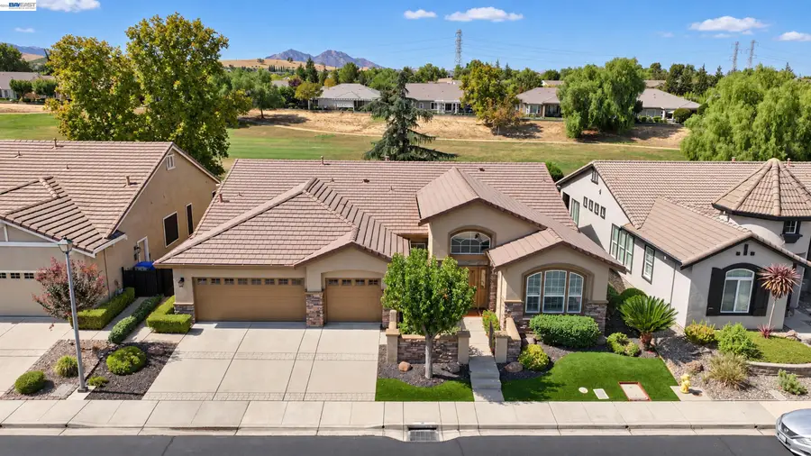 1117 Burghley Ln, Brentwood, CA 94513 - #2