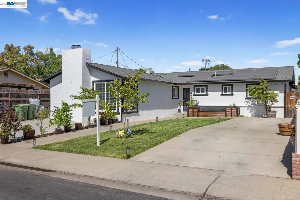 471 Helen Ave., Tracy, CA 95376 - #1