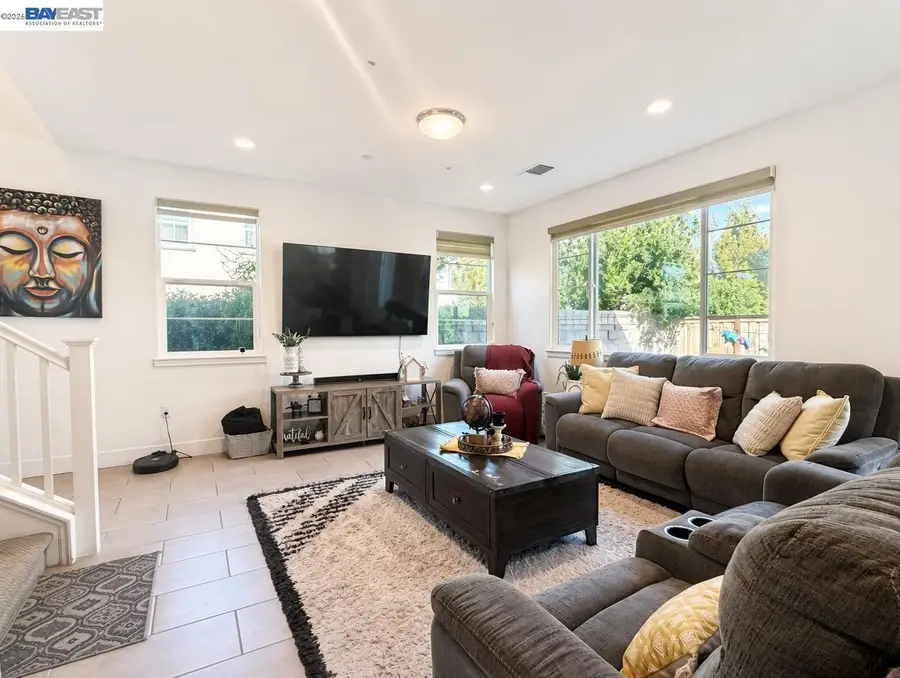 1658 S Gobind Blvd, Mountain House, CA 95391 - #3