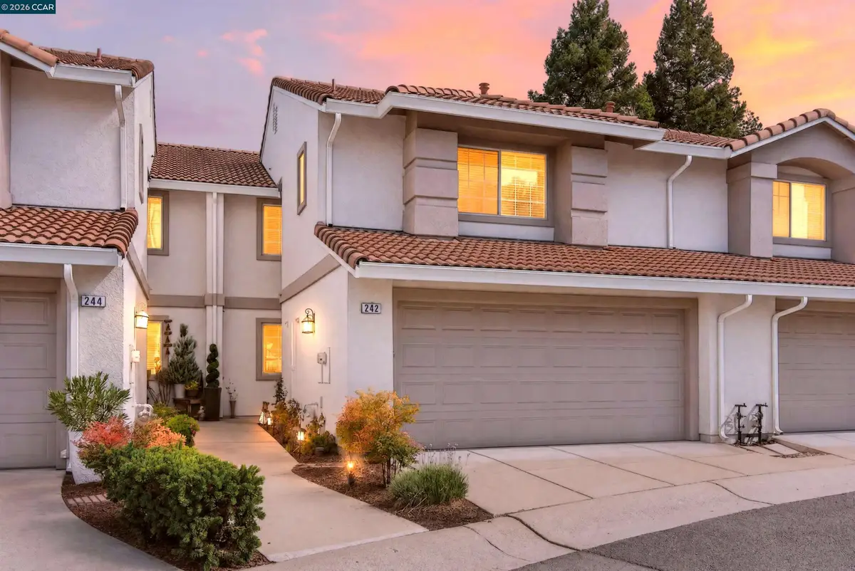 242 Portola Dr, Danville, CA 94506 - #1