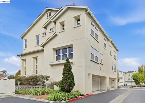 120 Summer Ln, Richmond, CA 94806