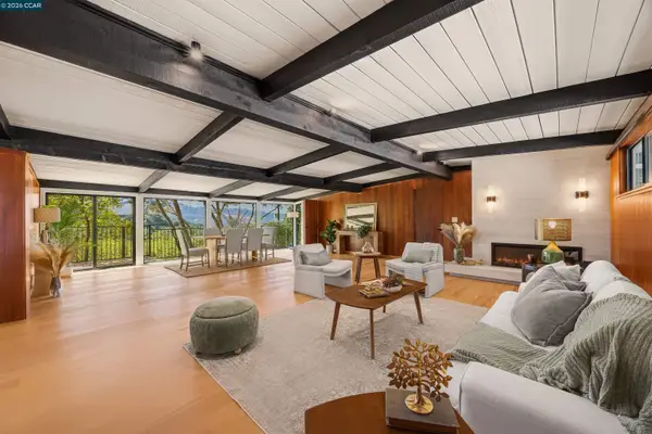 742 Miner Rd, Orinda, CA 94563