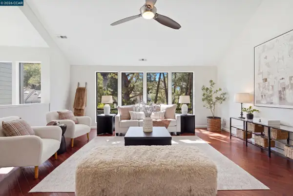 2 Heritage Oaks Rd, Pleasant Hill, CA 94523