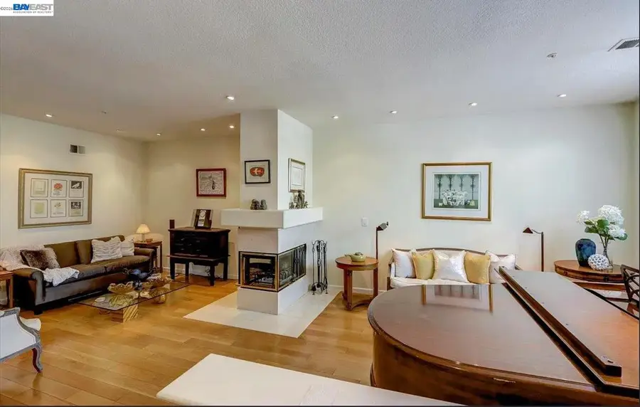 3421 El Camino Real #22e, Atherton, CA 94027 - #3