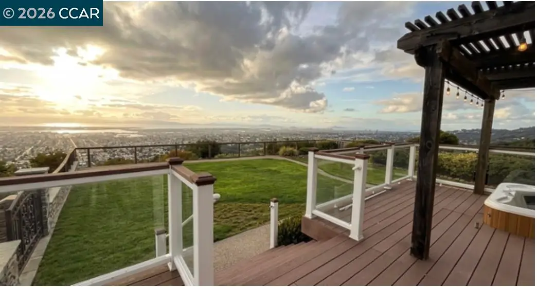 6317 Ridgemont Dr, Oakland, CA 94619 - #1