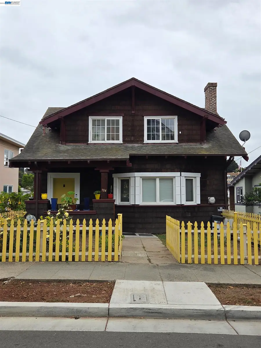 704 Rand Ave, Oakland, CA 94610 - #3