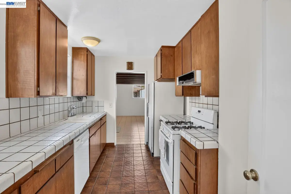 1206 Purdue St, San Leandro, CA 94579 - #1