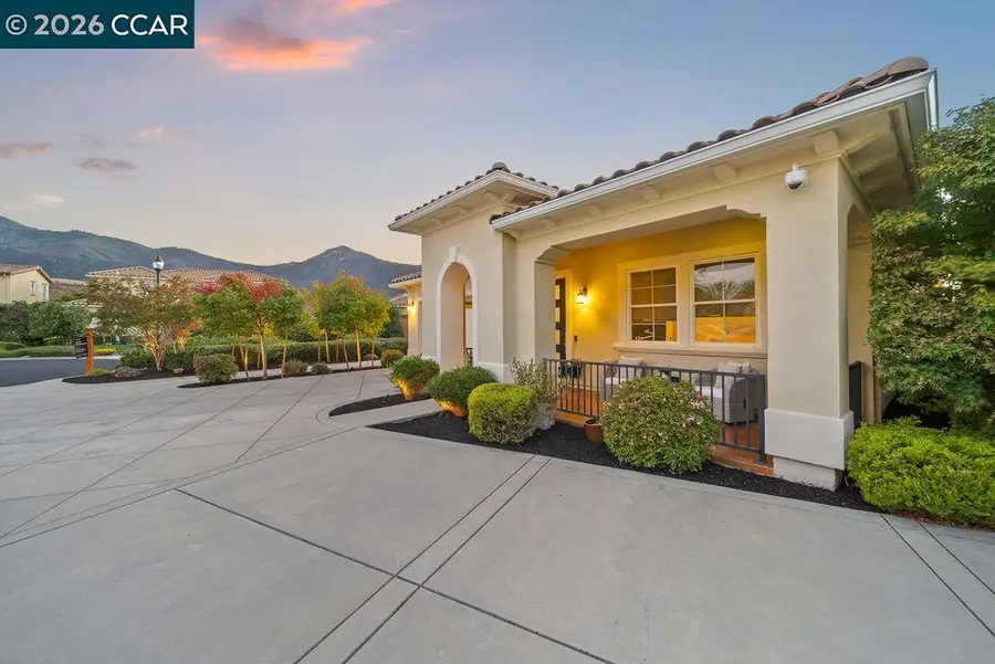 24 Promontory Place, Clayton, CA 94517 - #2