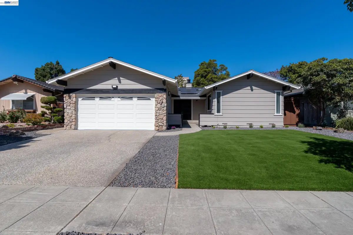 1487 Fry Ln, Hayward, CA 94545 - #1