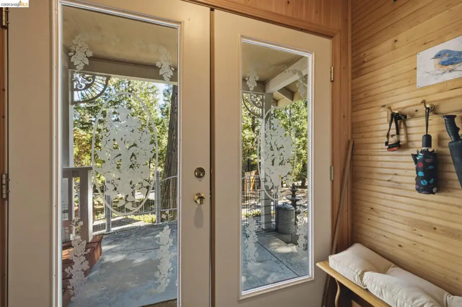 22422 Conte Ct, Mi Wuk Village, CA 95346 - #3