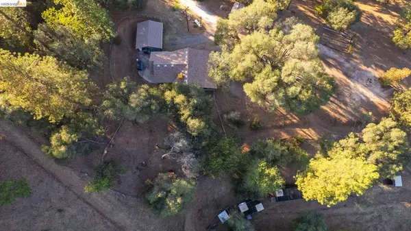 18855 Providence Mine Rd, Tuolumne, CA 95379