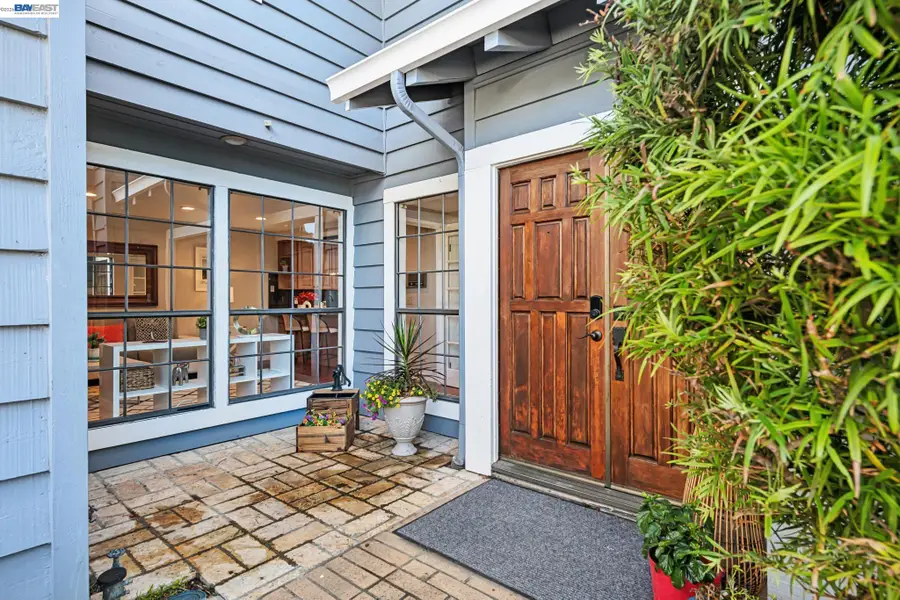 8 Avondale Lndg, Alameda, CA 94502 - #2