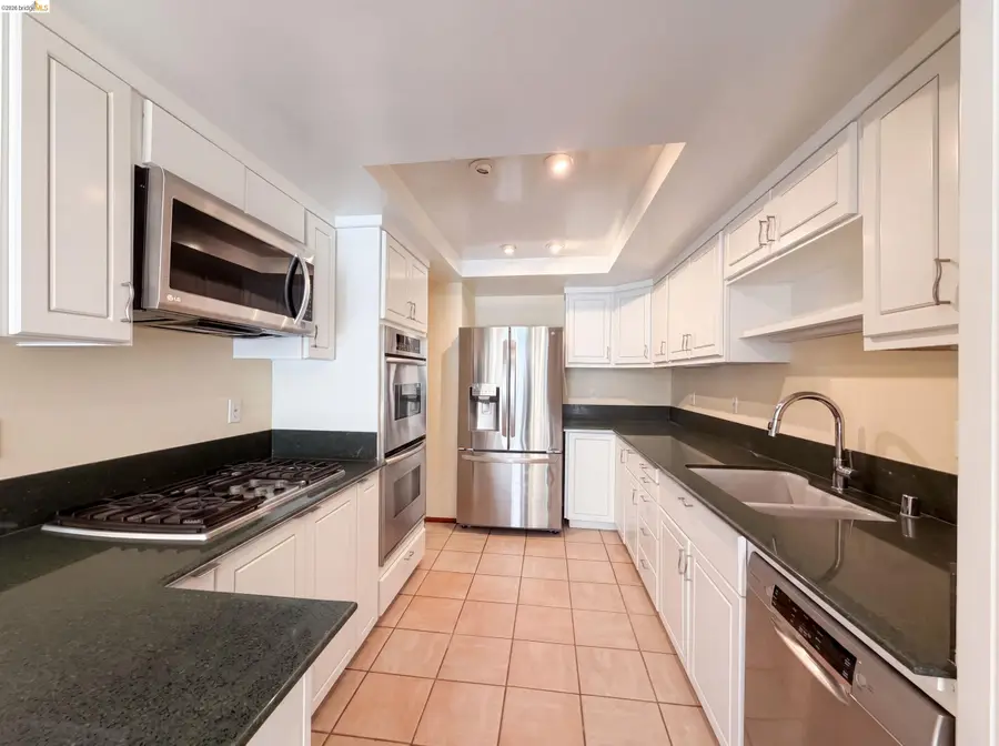 123 Ironwood, Oakland, CA 94605 - #2