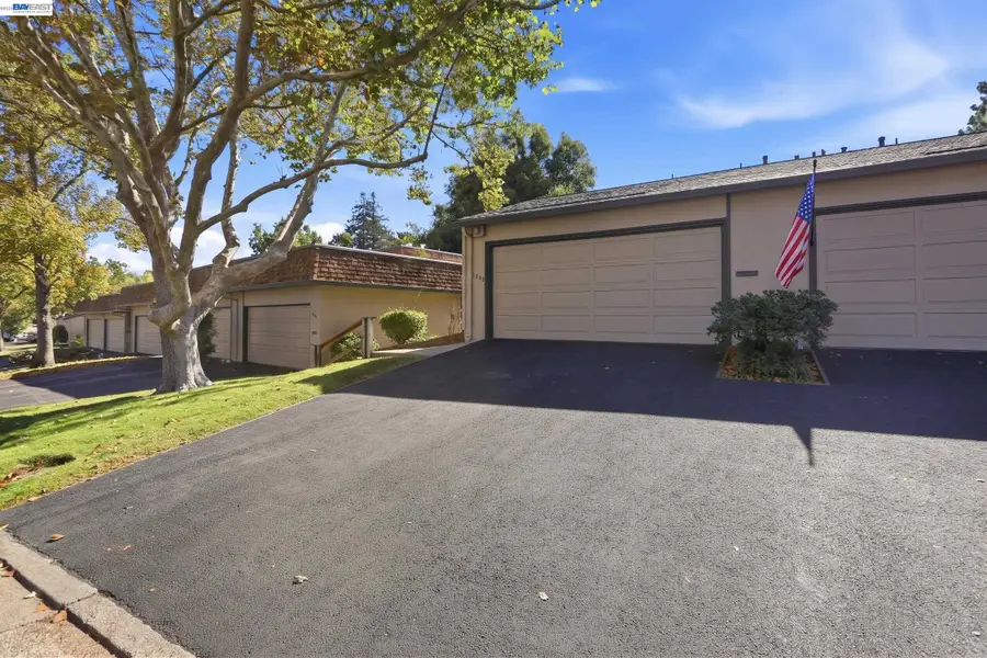 1889 Cannon Dr, Walnut Creek, CA 94597 - #2