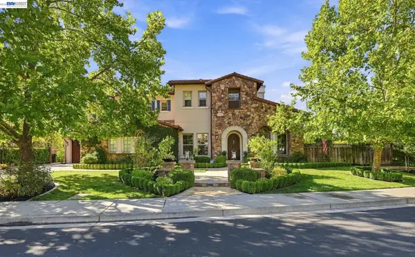 370 Golden Grass Dr, Alamo, CA 94507