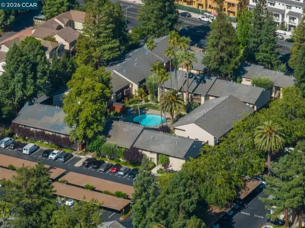 2730 Oak Rd #32, Walnut Creek, CA 94597