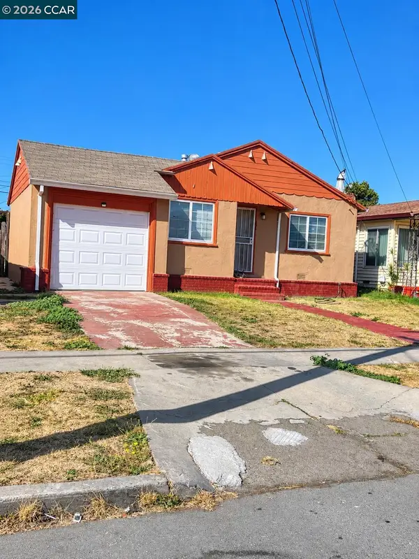 353 S 35th St, Richmond, CA 94804