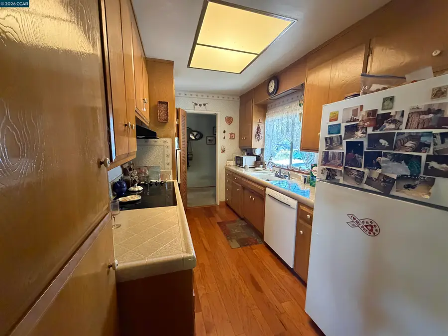 1814 Landana Dr, Concord, CA 94519 - #2