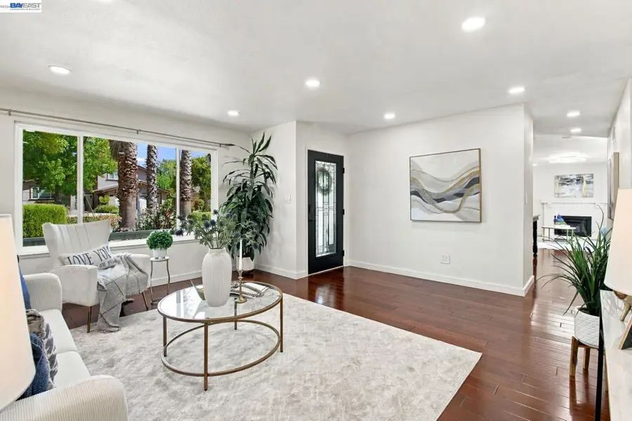 851 Geraldine St, Livermore, CA 94550 - #2