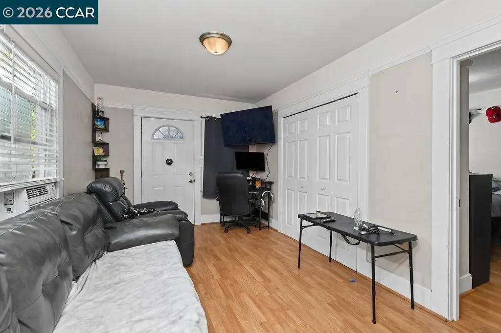 824-828 Richardson, Martinez, CA 94553 - #1