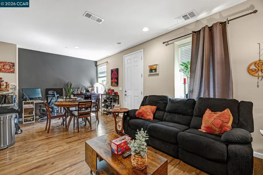 108 Arcangel Way, San Pablo, CA 94806 - #3