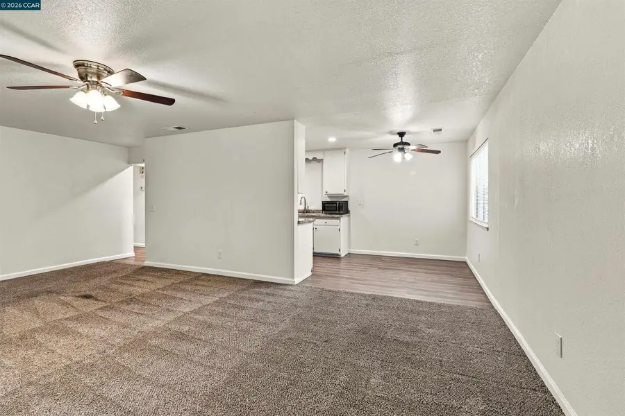 1489 De Boer Dr, Ripon, CA 95366 - #2