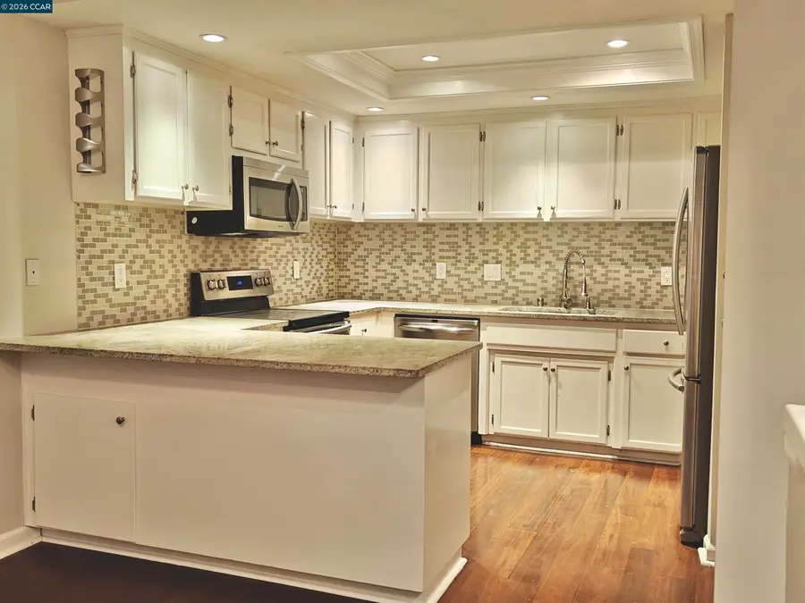 305 Via Cordova Ln, Martinez, CA 94553 - #2