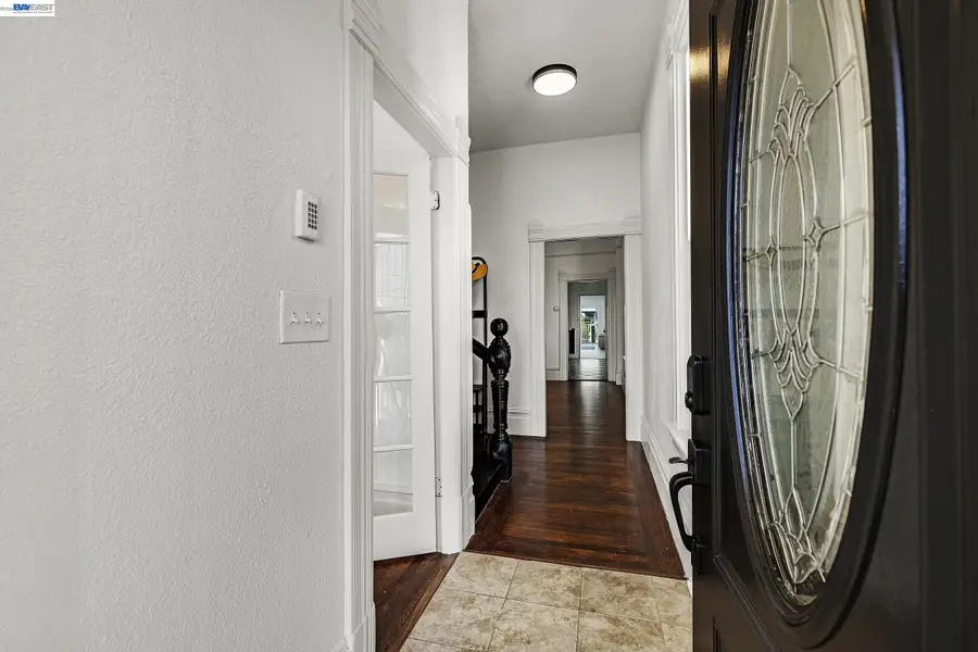 2248 E 22nd St, Oakland, CA 94606 - #3