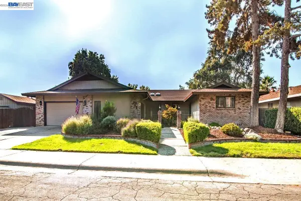 908 Greenwood, Woodland, CA 95695