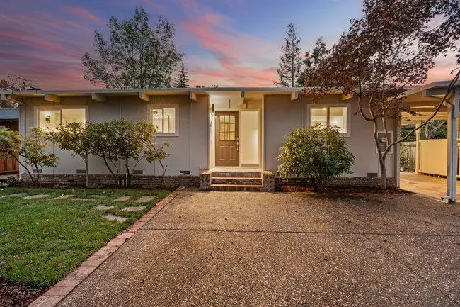 3902 Laguna, Palo Alto, CA 94306 - #1