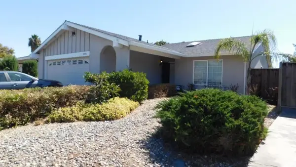 1886 Pine Hollow Circle, San Jose, CA 95133