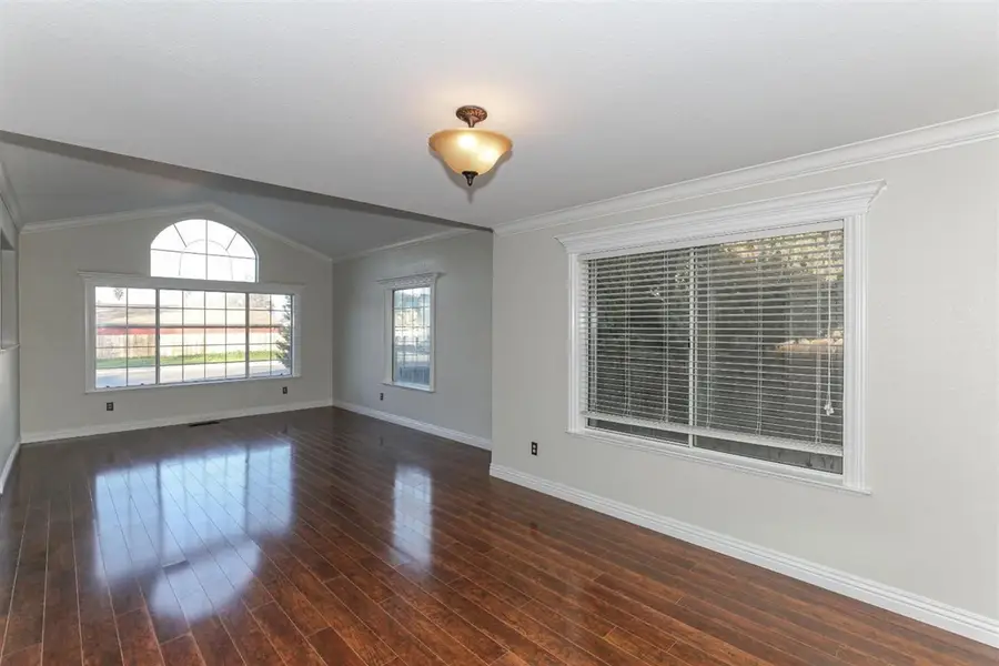 1118 Strawbridge Drive, Newman, CA 95360 - #2