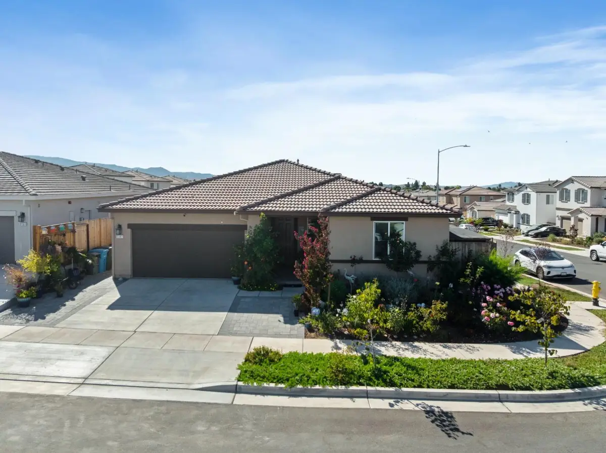 2141 Wildflower Drive, Hollister, CA 95023 - #1
