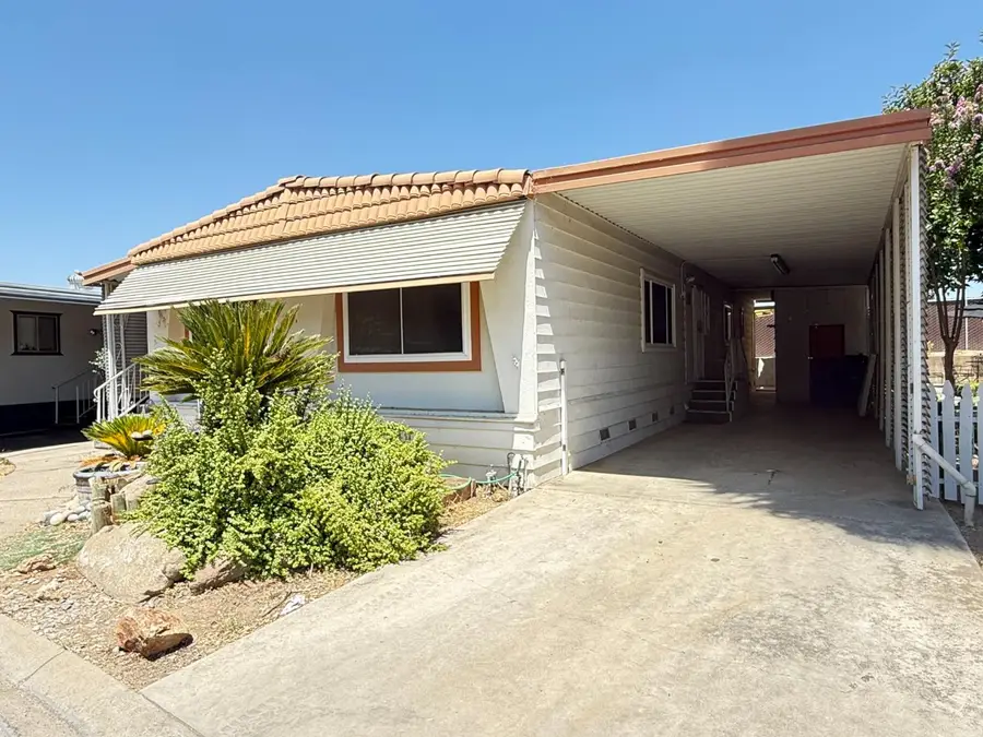 2706 W Ashlan Avenue #46, Fresno, CA 93705 - #2