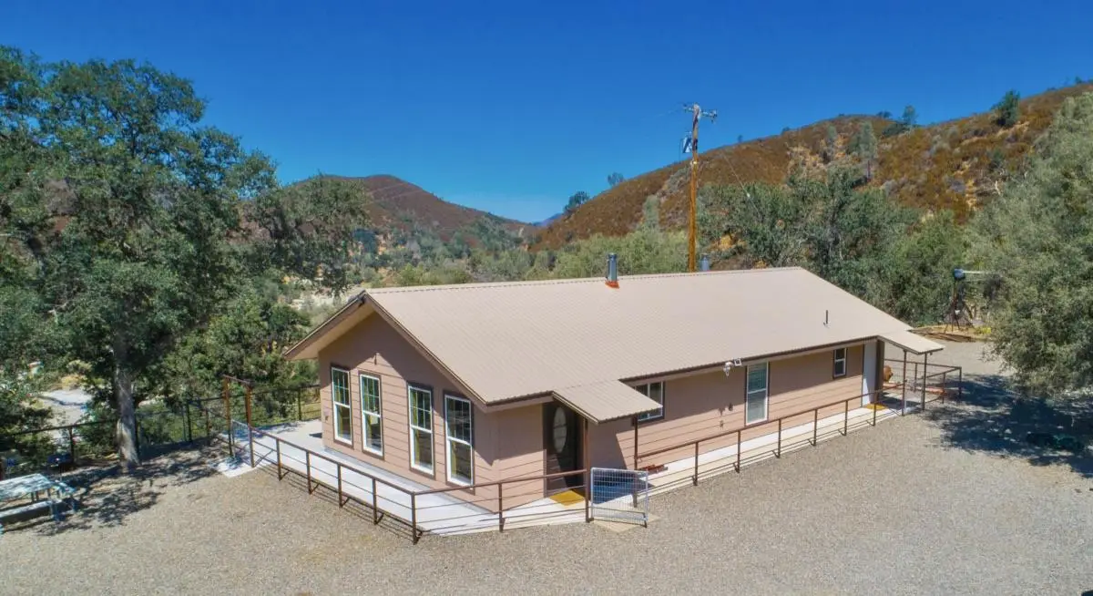 20505 Coalinga Road, Paicines, CA 95043 - #1