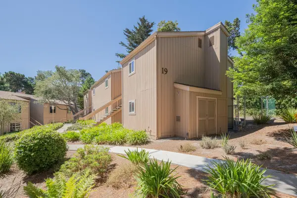 300 Glenwood Circle #189, Monterey, CA 93940