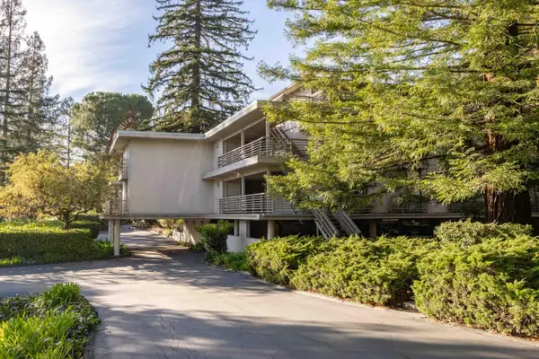 1100 Sharon Park Drive #3, Menlo Park, CA 94025