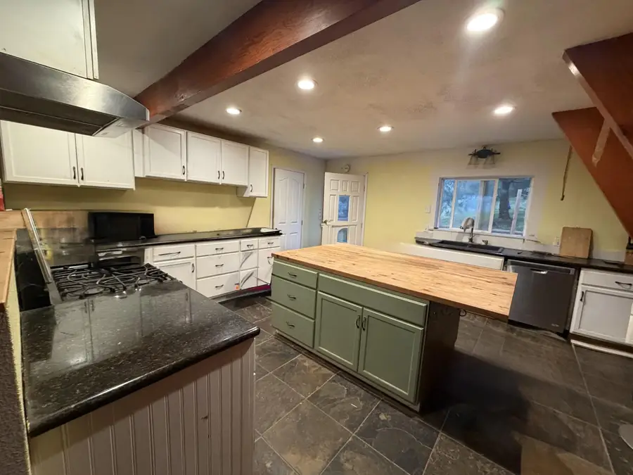 2461 Quail Oaks Road, Valley Springs, CA 95252 - #2